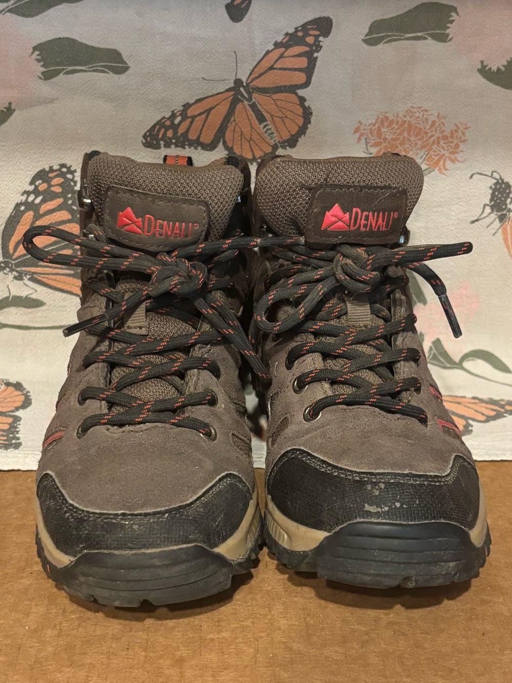 Denali Kids Brown Outdoor Hiking Boots with Black Accents